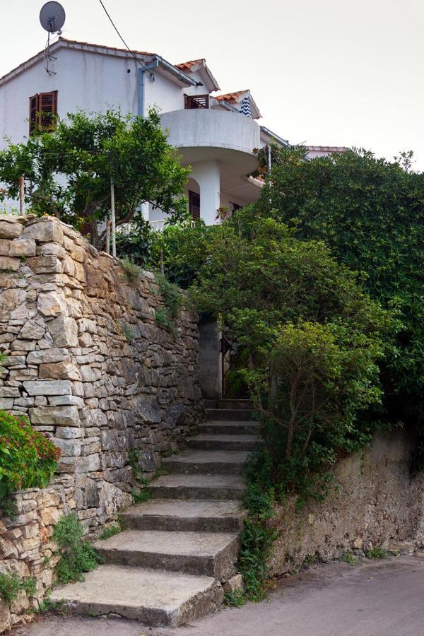 Apartment Stomorska 8650A Bagian luar foto