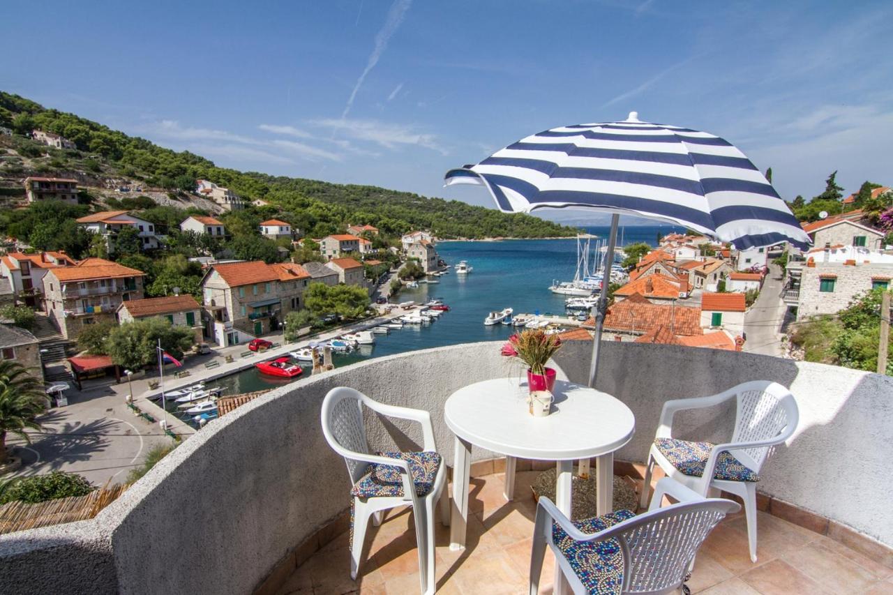 Apartment Stomorska 8650A Bagian luar foto