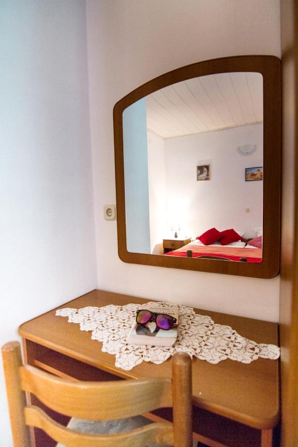 Apartment Stomorska 8650A Bagian luar foto